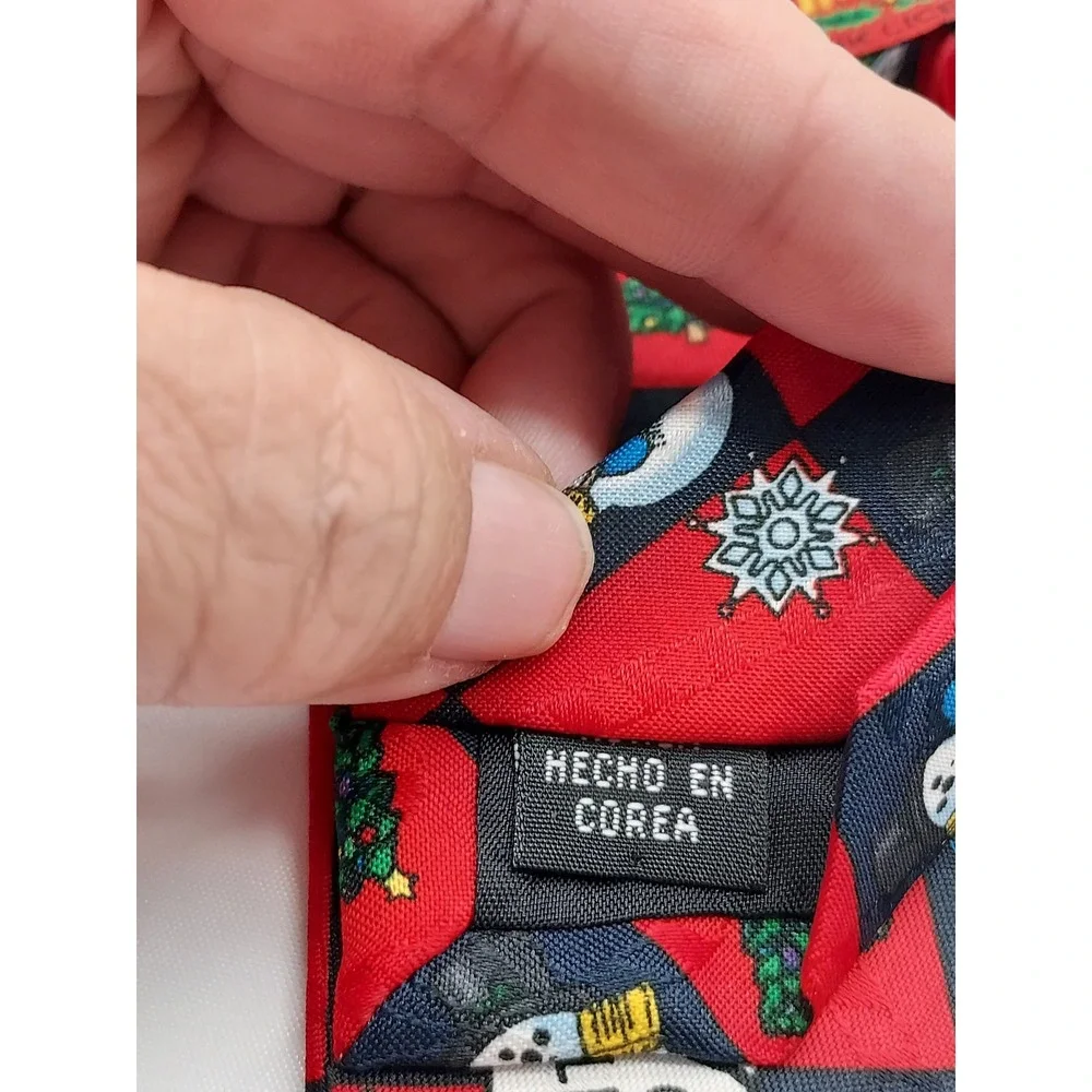 Hallmark Yule Tie Greetings Mens Christmas Snowman Tree Red Navy Blue Silk Tie